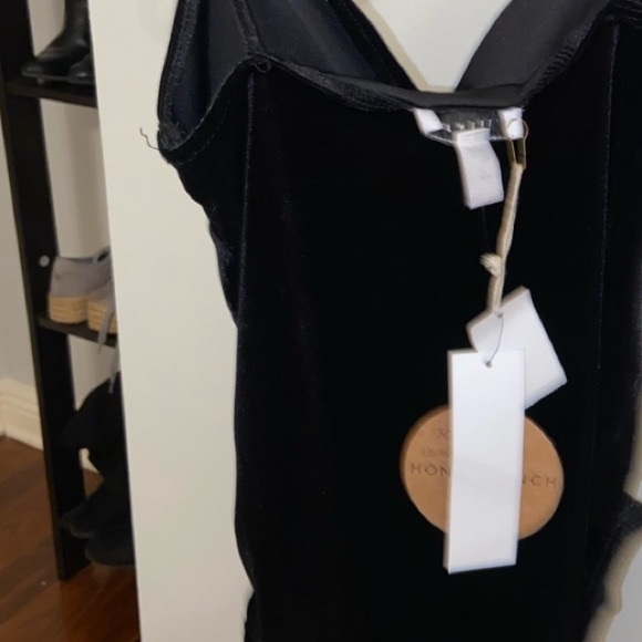 Sold NWT Topshop Black Bodysuit in Velvet - Picture 7 of 7